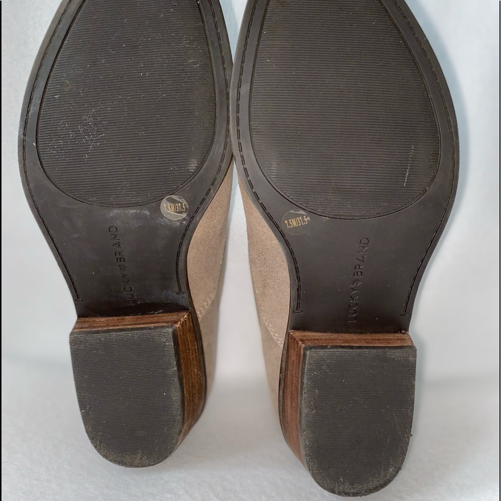 Lucky Brand Size 7.5M Leather Taupe Shoes - Picture 14 of 16